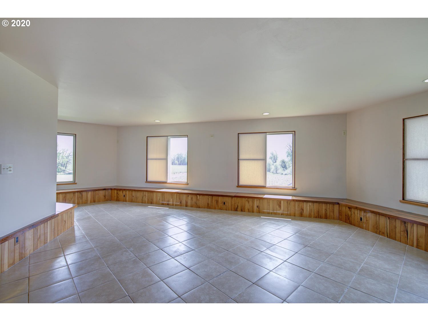 10160 Northwest Oak Ridge Road Yamhill, OR 97148 - Photo 6 of 32 Gallery Image 6