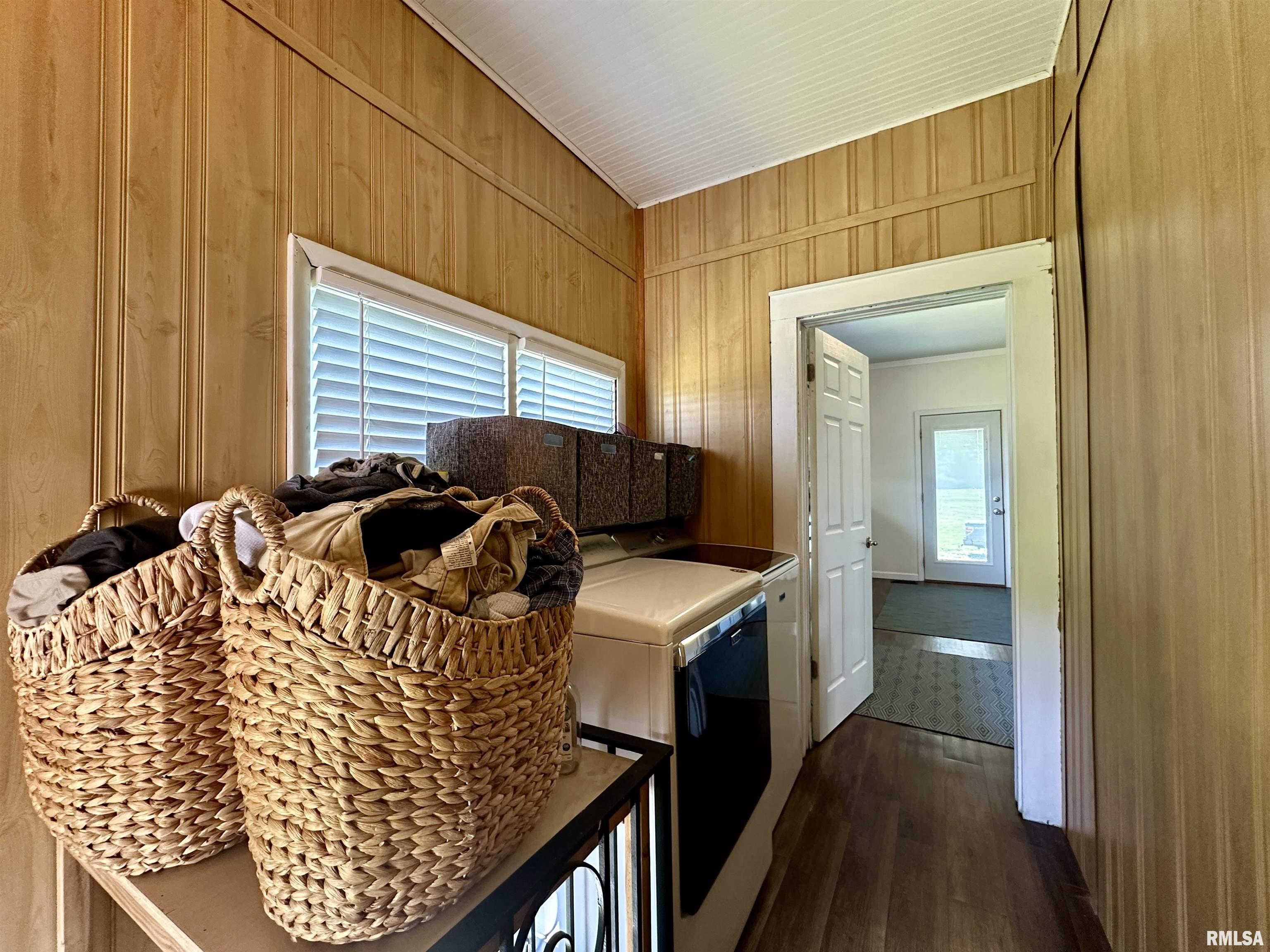 12795 Cochran Road Marion, IL 62959 - Photo 15 of 30 Gallery Image 15