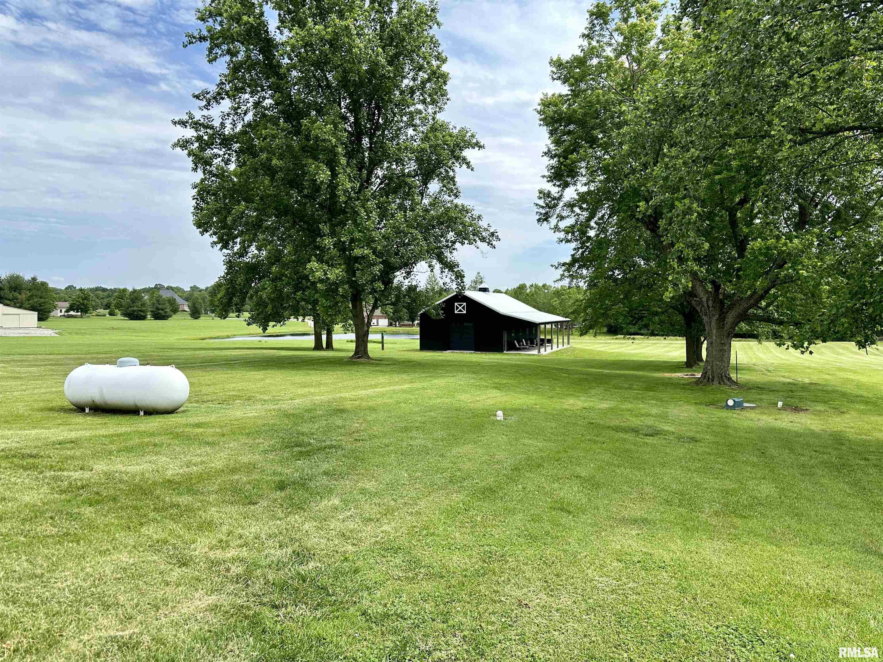 12795 Cochran Road Marion, IL 62959 - Photo 29 of 30 Gallery Image 29