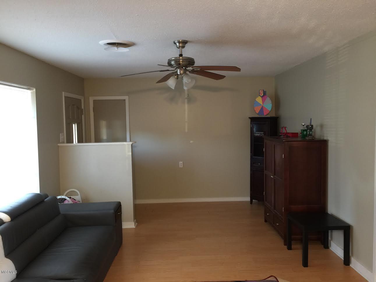 2260 Sunkist Country Club Road Biloxi, MS 39532 - Photo 6 of 19 6