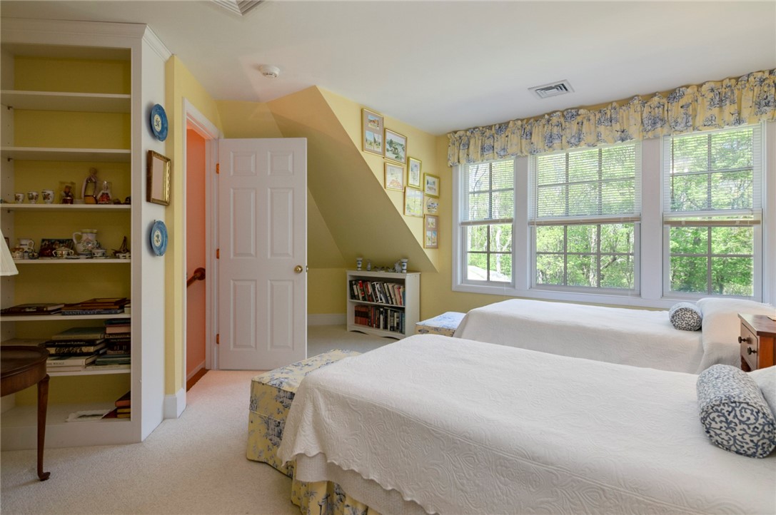 36 Haversham Road Westerly, RI 02891 - Photo 21 of 34 3rd Bedroom