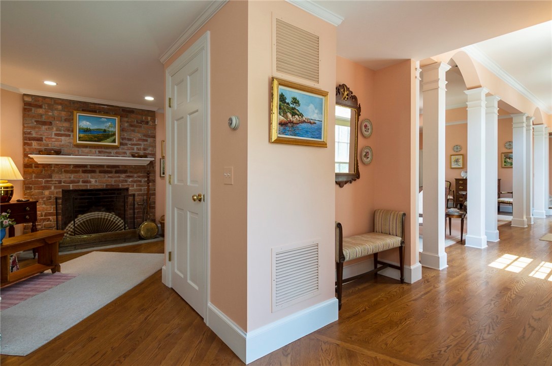 36 Haversham Road Westerly, RI 02891 - Photo 7 of 34