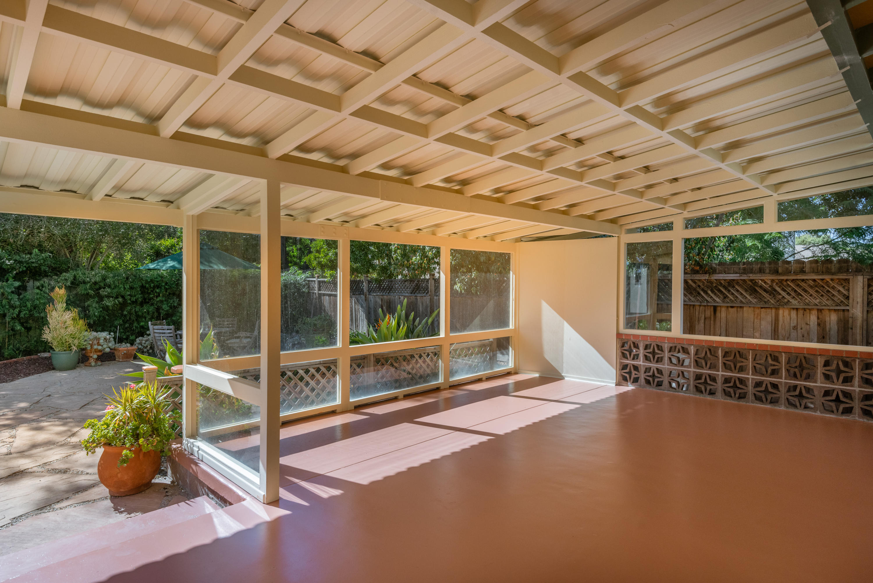 2821 Serena Road Santa Barbara, CA 93105 - Photo 16 of 35 Back- Covered Porch