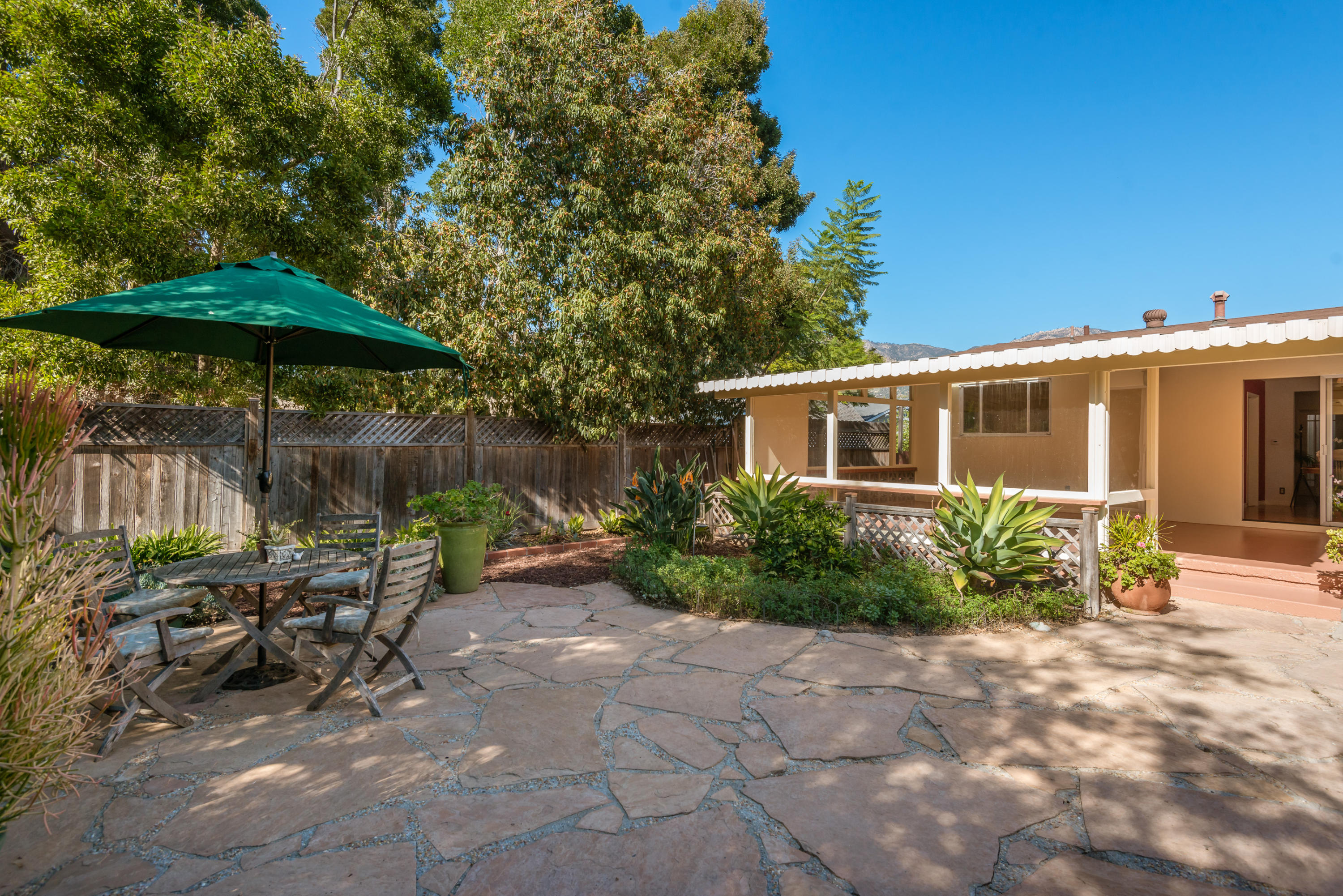 2821 Serena Road Santa Barbara, CA 93105 - Photo 18 of 35 Quiet-Private & Fruit Trees