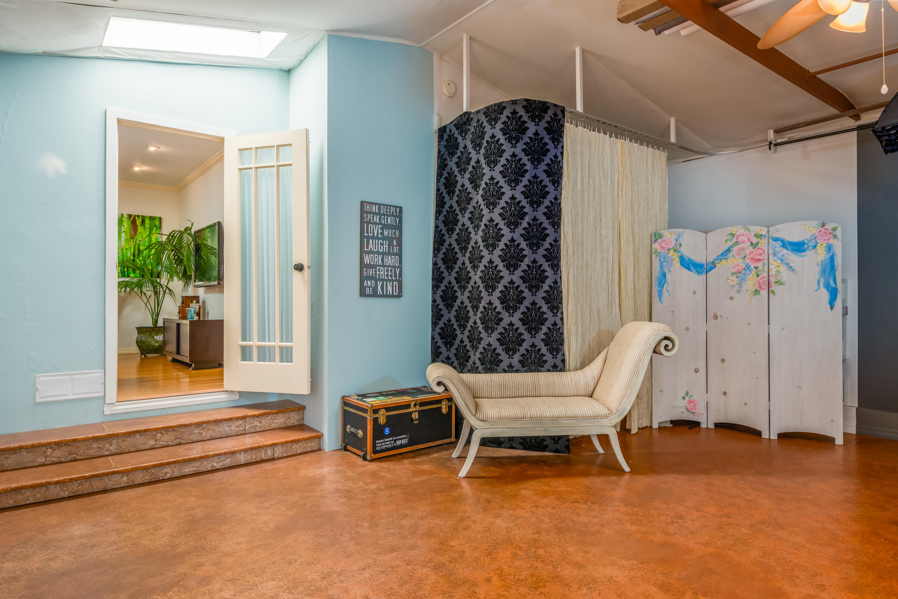 2821 Serena Road Santa Barbara, CA 93105 - Photo 10 of 35 Garages and-or Work Studio