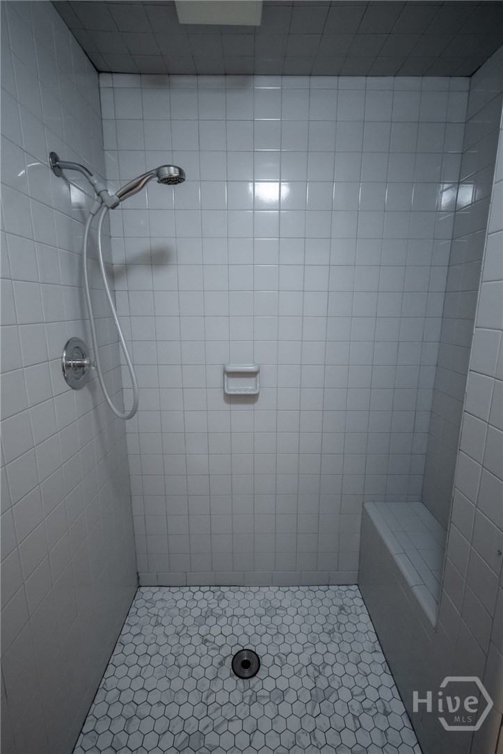 139 Lake Forest Drive Athens, GA 30607 - Photo 37 of 65 master shower