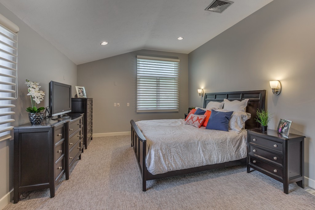 55 Evelyn Road Needham, MA 02494 - Photo 12 of 24 Gallery Image 12