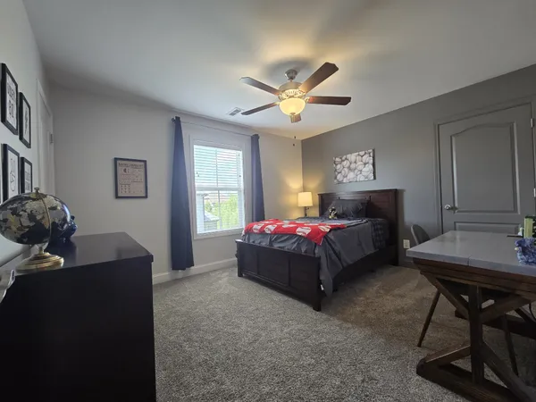 $2,800 | 105 Merle Court, Clarksville, TN 37043