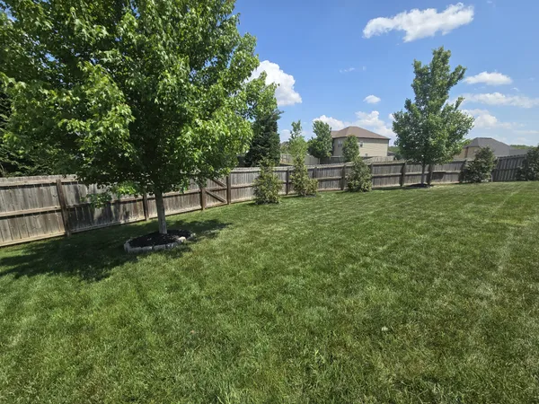 $2,800 | 105 Merle Court, Clarksville, TN 37043