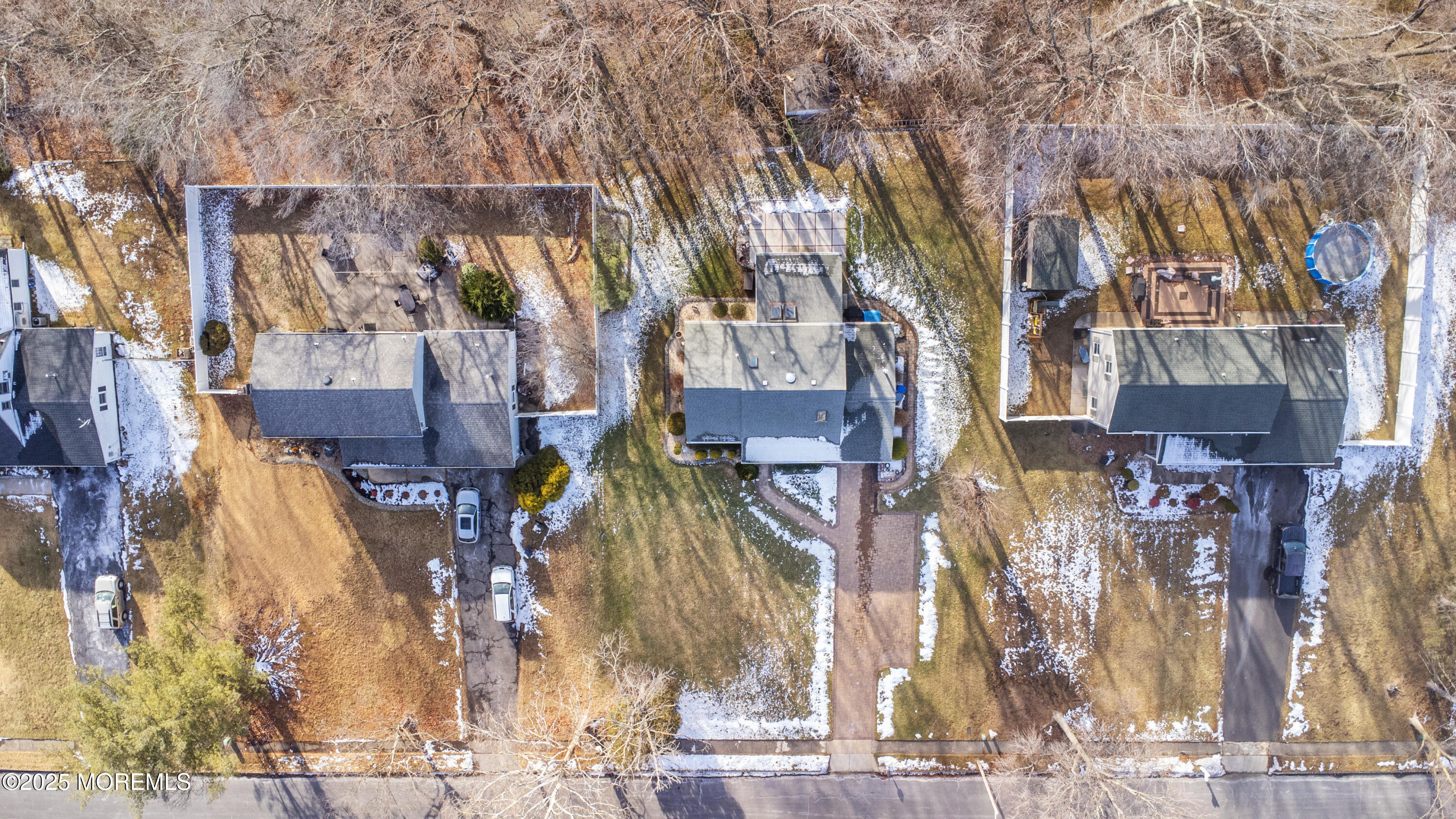 4 Maxwell Lane Manalapan, NJ 07726 - Photo 31 of 32 a view of many buildings