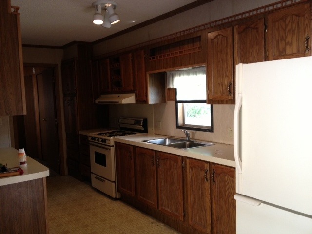 1336 Douglas Road Montgomery, IL 60538 - Photo 3 of 4