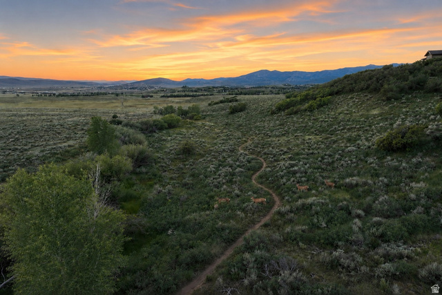 1374 West Red Fox Road, Unit 17 Park City, UT 84098 - Photo 8 of 23