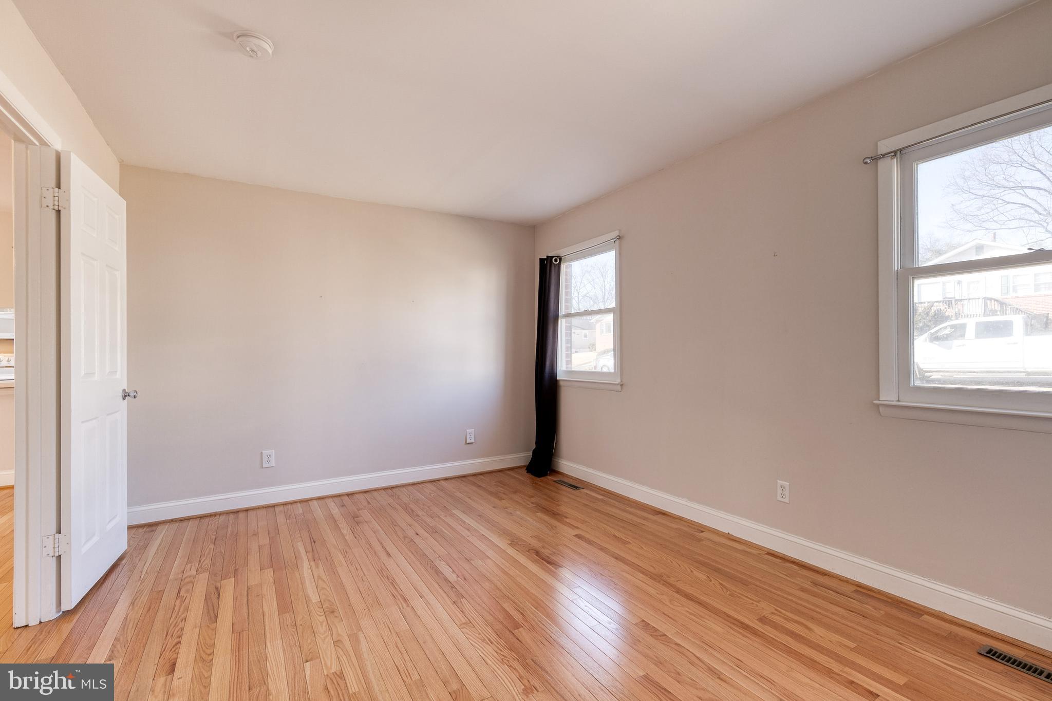 9303 Decatur Place Laurel, MD 20723 - Photo 13 of 31 Gallery Image 13