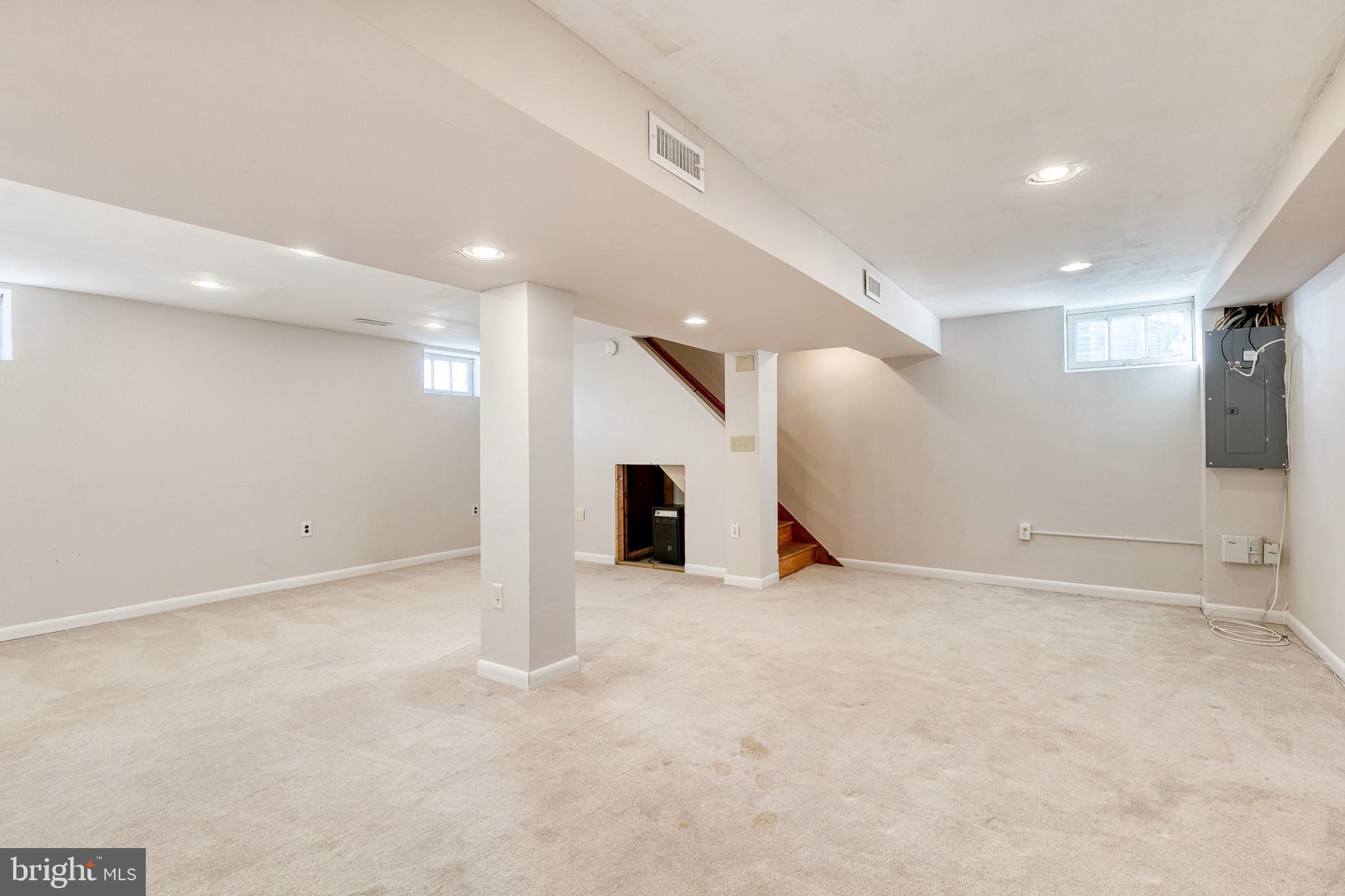 9303 Decatur Place Laurel, MD 20723 - Photo 19 of 31 Gallery Image 19