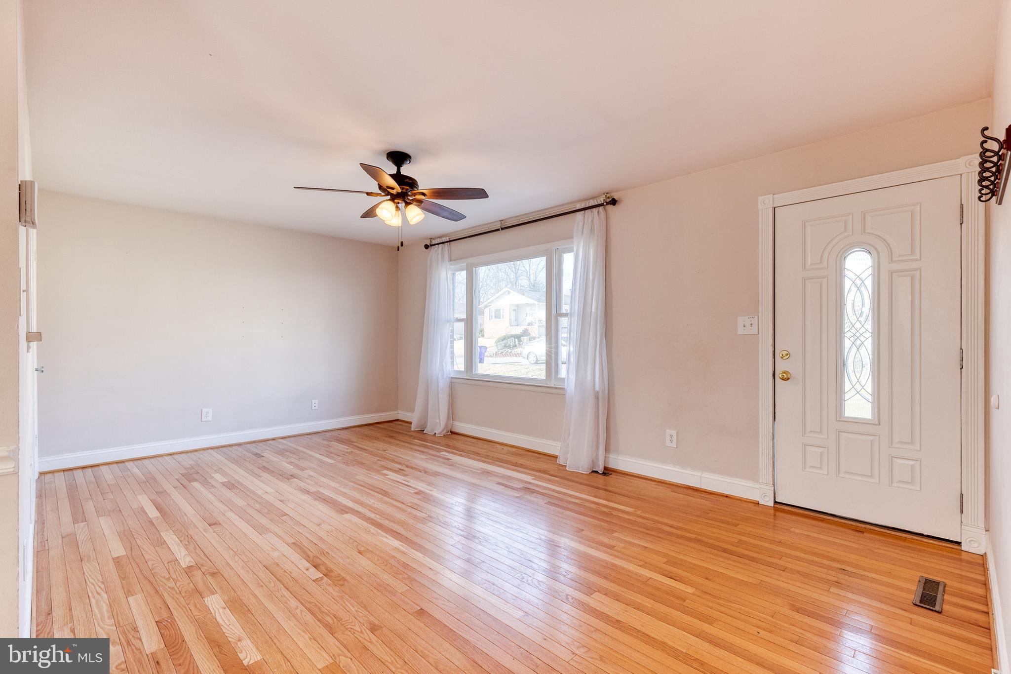 9303 Decatur Place Laurel, MD 20723 - Photo 3 of 31 Gallery Image 3