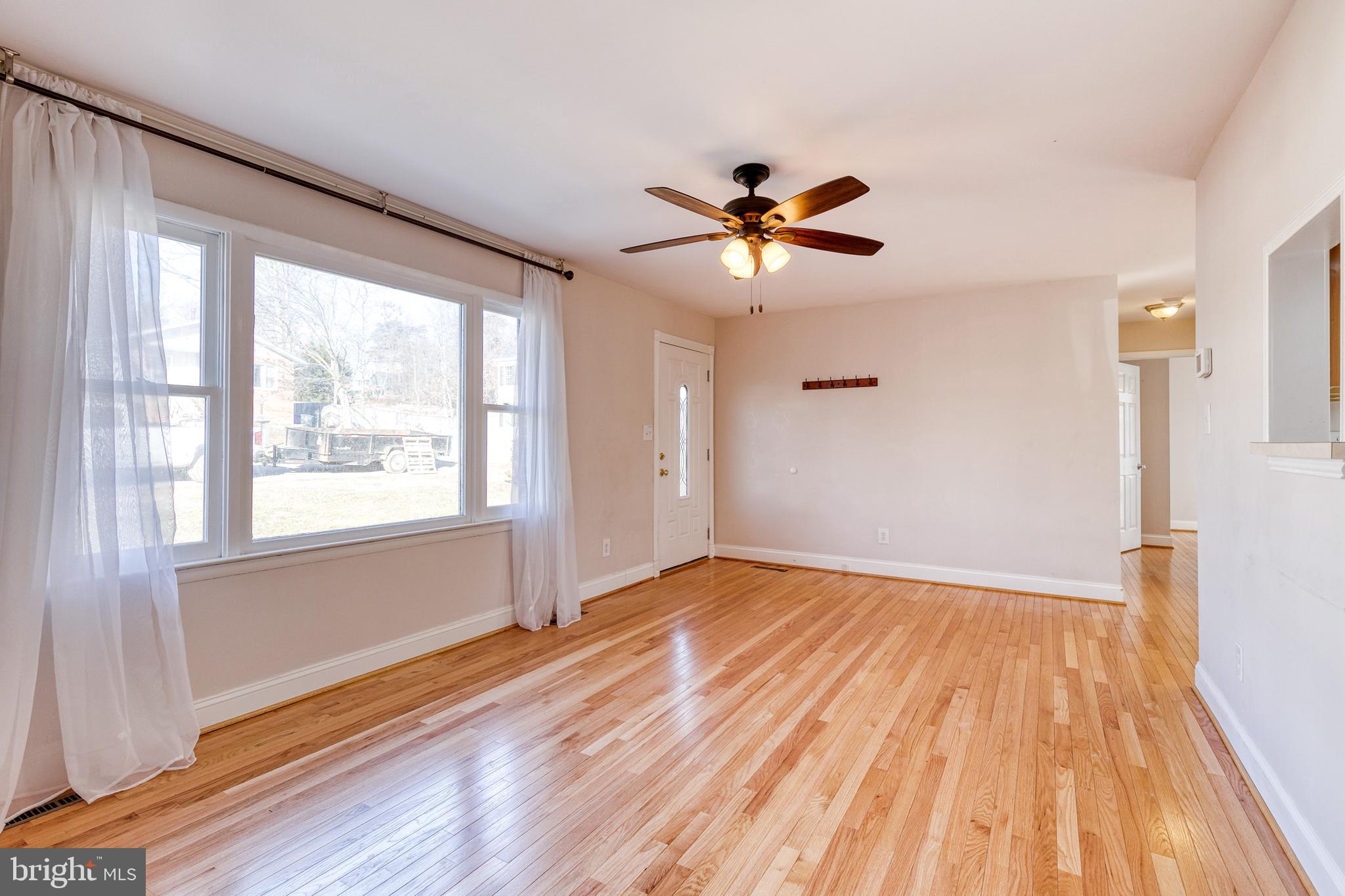 9303 Decatur Place Laurel, MD 20723 - Photo 4 of 31 Gallery Image 4