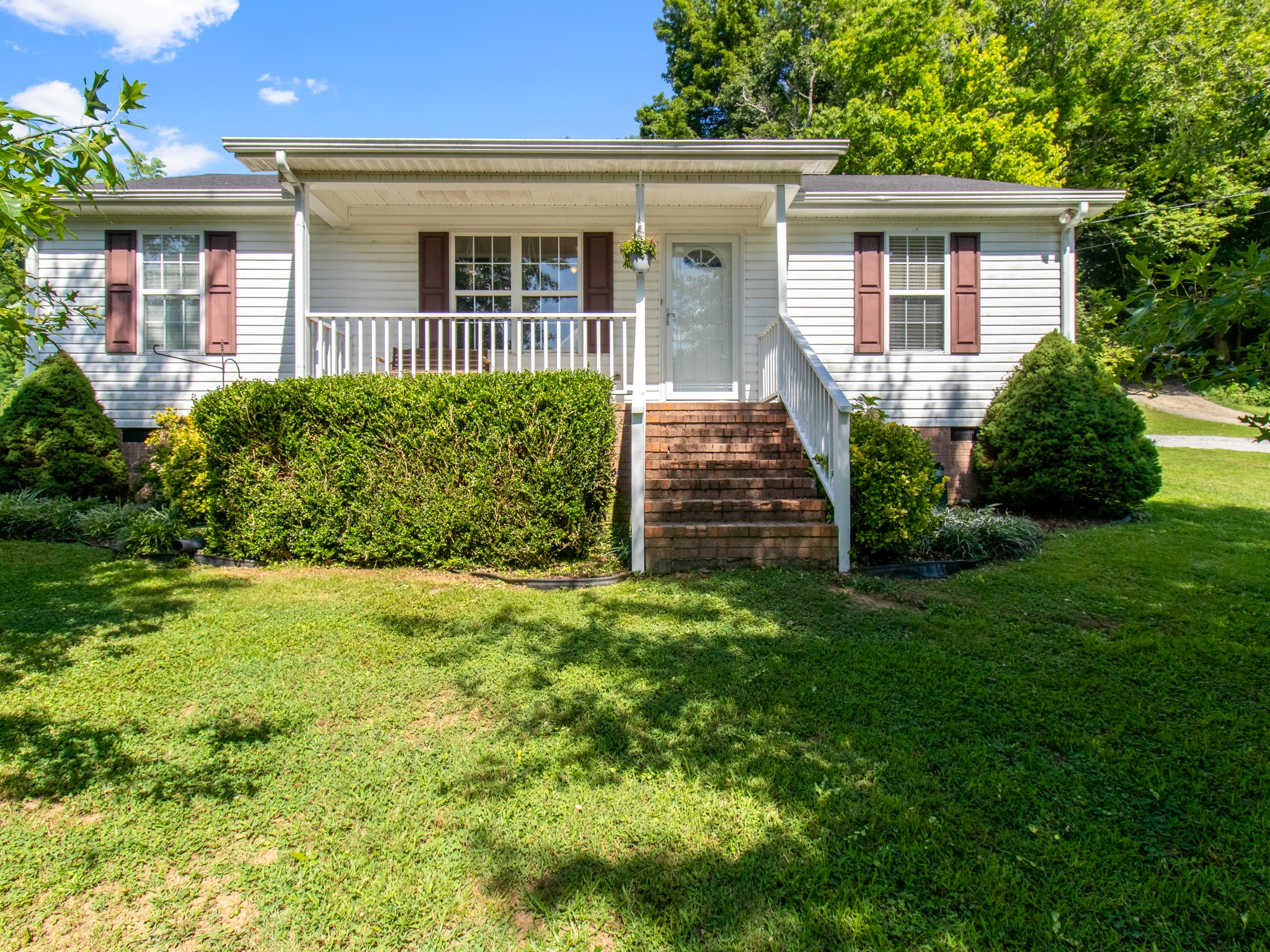 1300 Webb Road Lewisburg, TN 37091 - Photo 3 of 40 Gallery Image 3