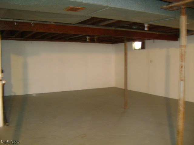 9108 Murray Ridge Road Elyria, OH 44035 - Photo 16 of 21 Gallery Image 16