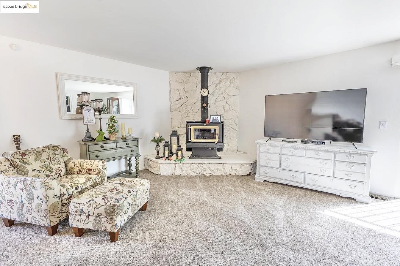 19846 Via Redonda Road Sonora, CA 95370 - Photo 11 of 41