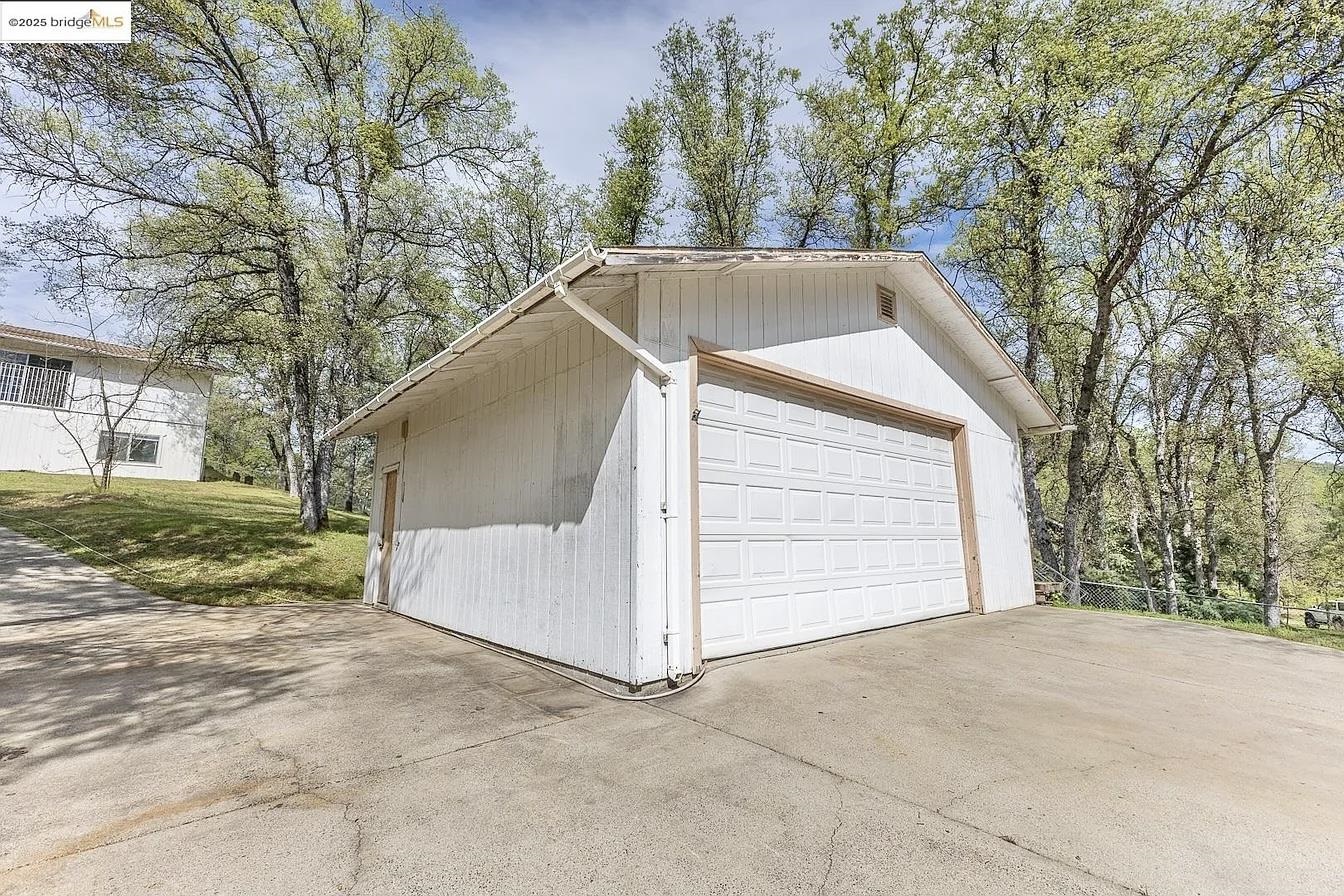 19846 Via Redonda Road Sonora, CA 95370 - Photo 32 of 41