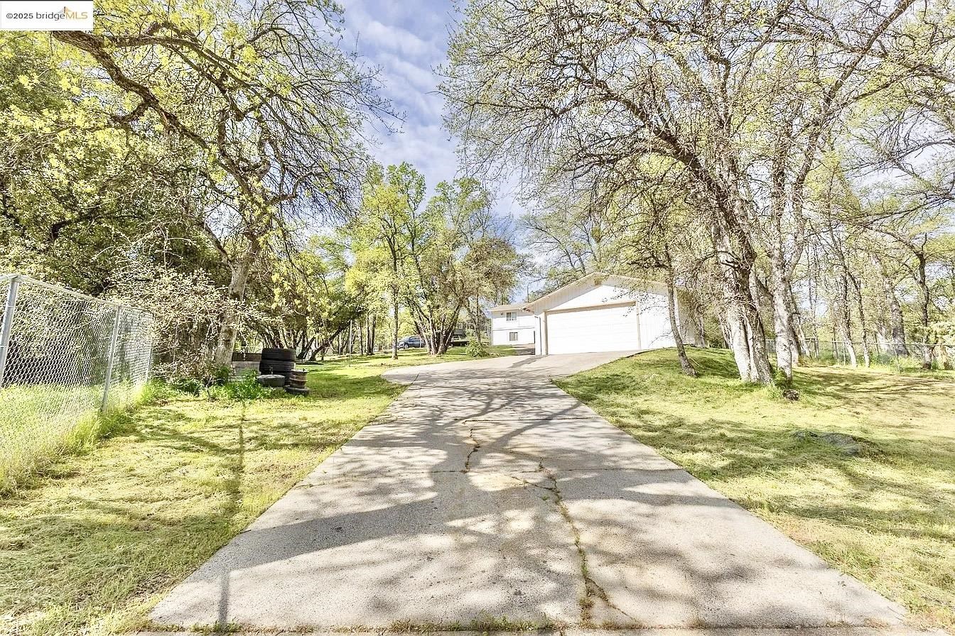 19846 Via Redonda Road Sonora, CA 95370 - Photo 34 of 41