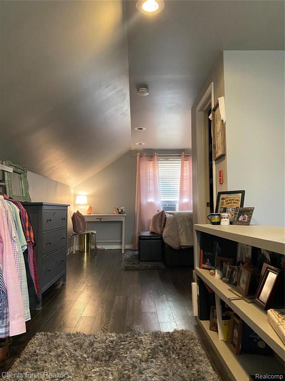 2232 Columbia Road Berkley, MI 48072 - Photo 23 of 30