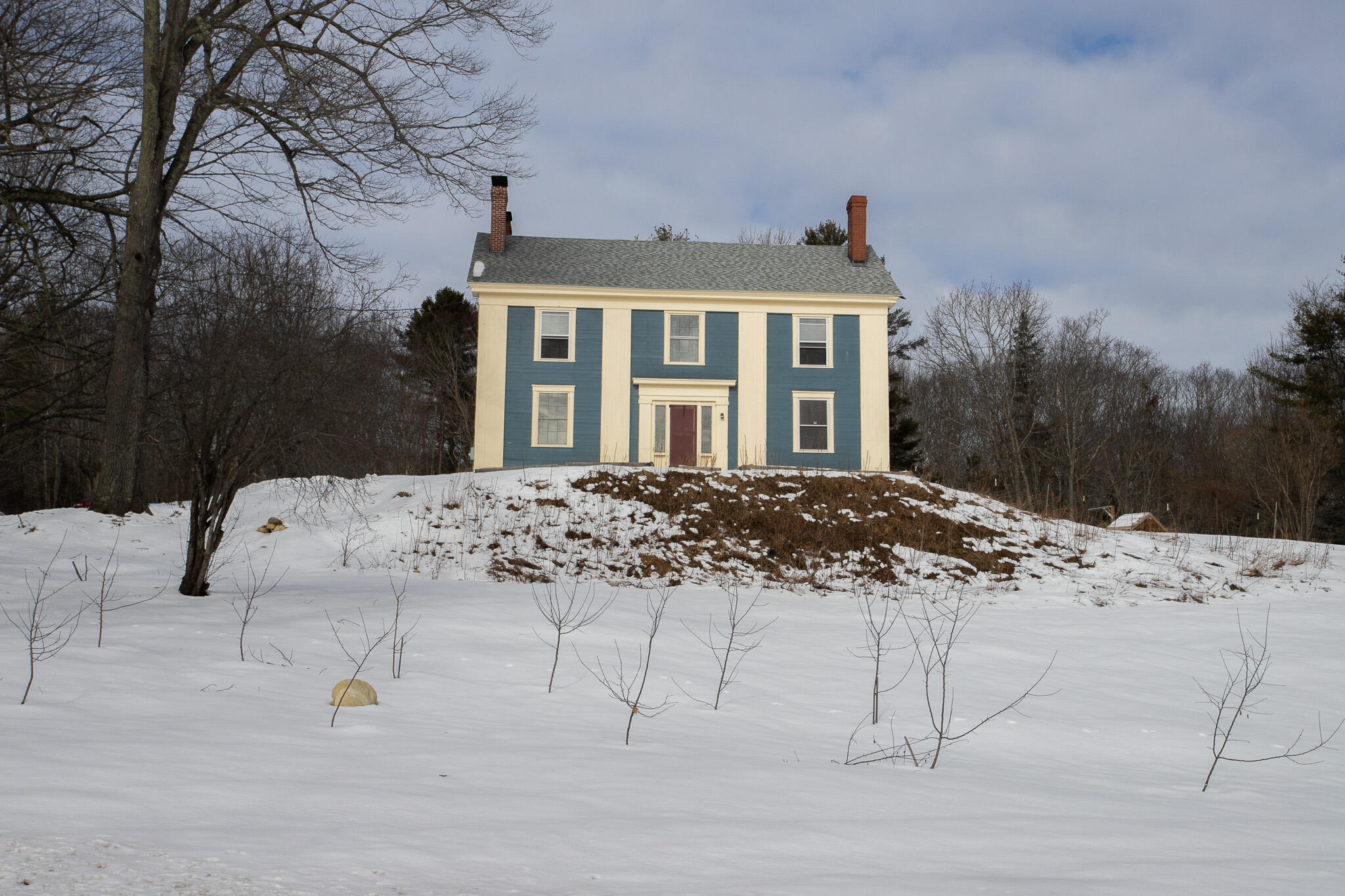 409 South Main Street Winterport, ME 04496 - Photo 4 of 120 IMG_0324