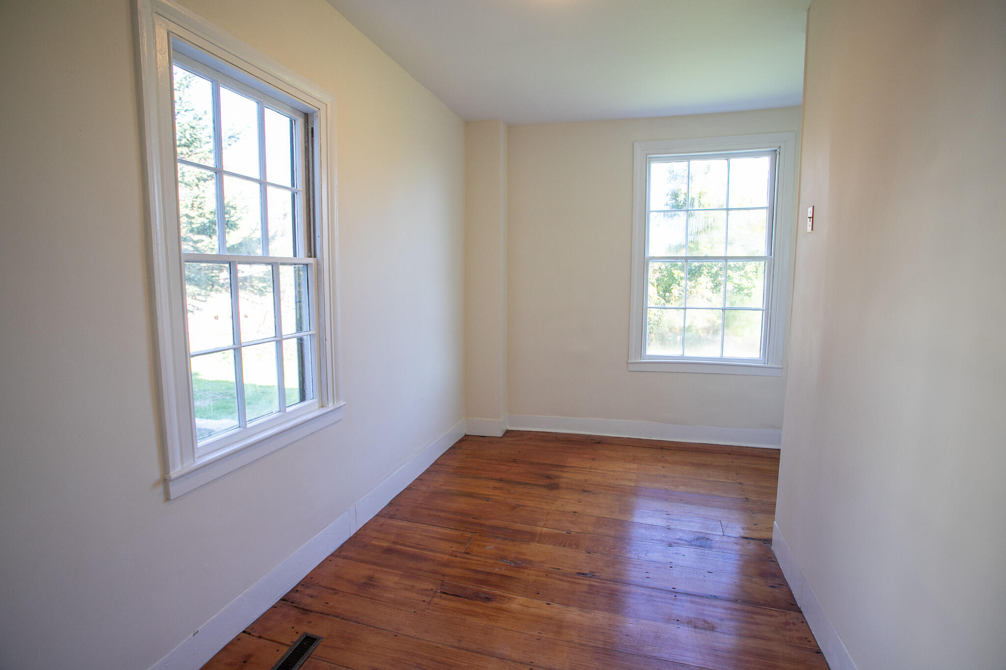 409 South Main Street Winterport, ME 04496 - Photo 50 of 120 IMG_0724