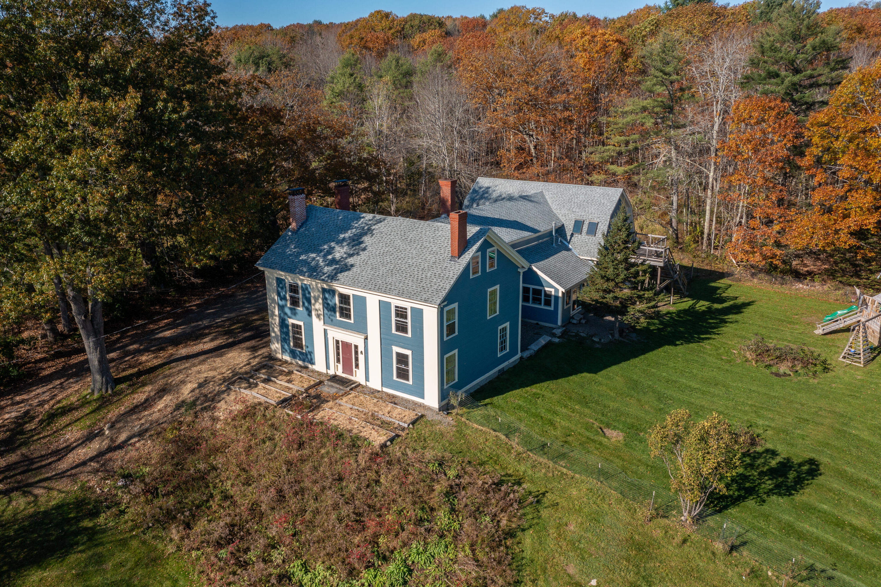 409 South Main Street Winterport, ME 04496 - Photo 6 of 120 409 S Main-12