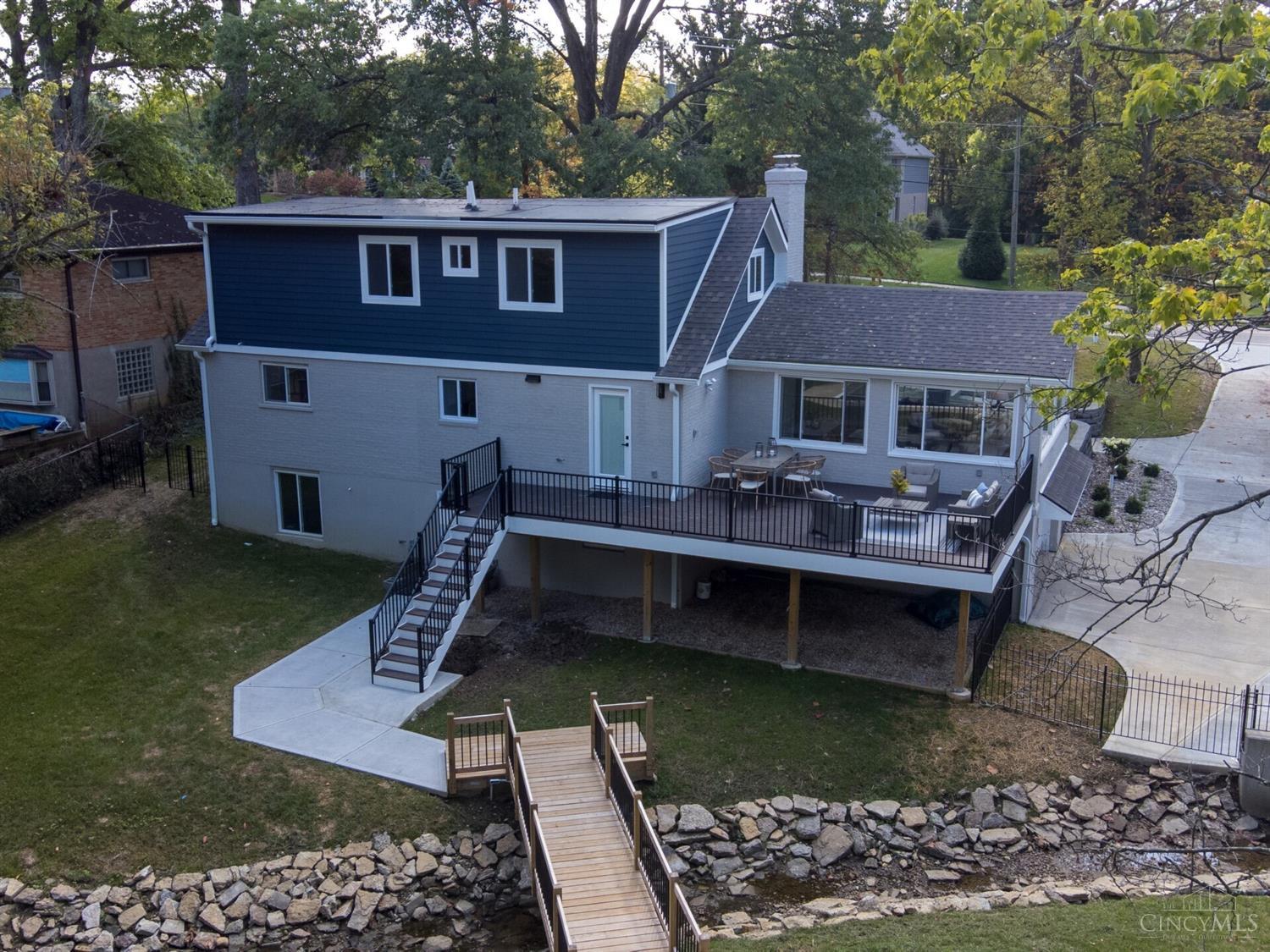 10164 Zig Zag Road Blue Ash, OH 45242 - Photo 4 of 51