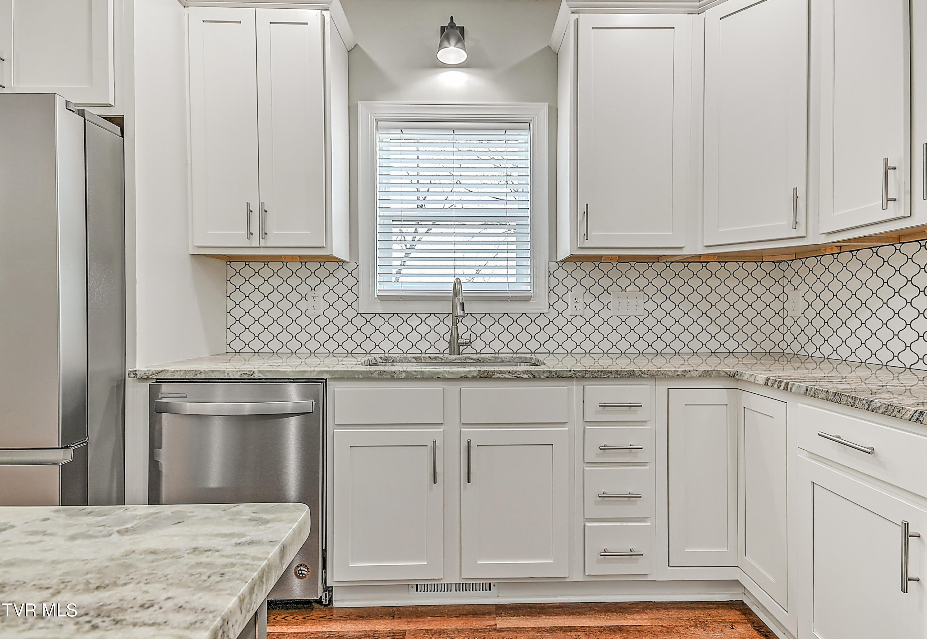 1000 Ambleside Road Kingsport, TN 37660 - Photo 23 of 56 1000 Ambleside JT-12