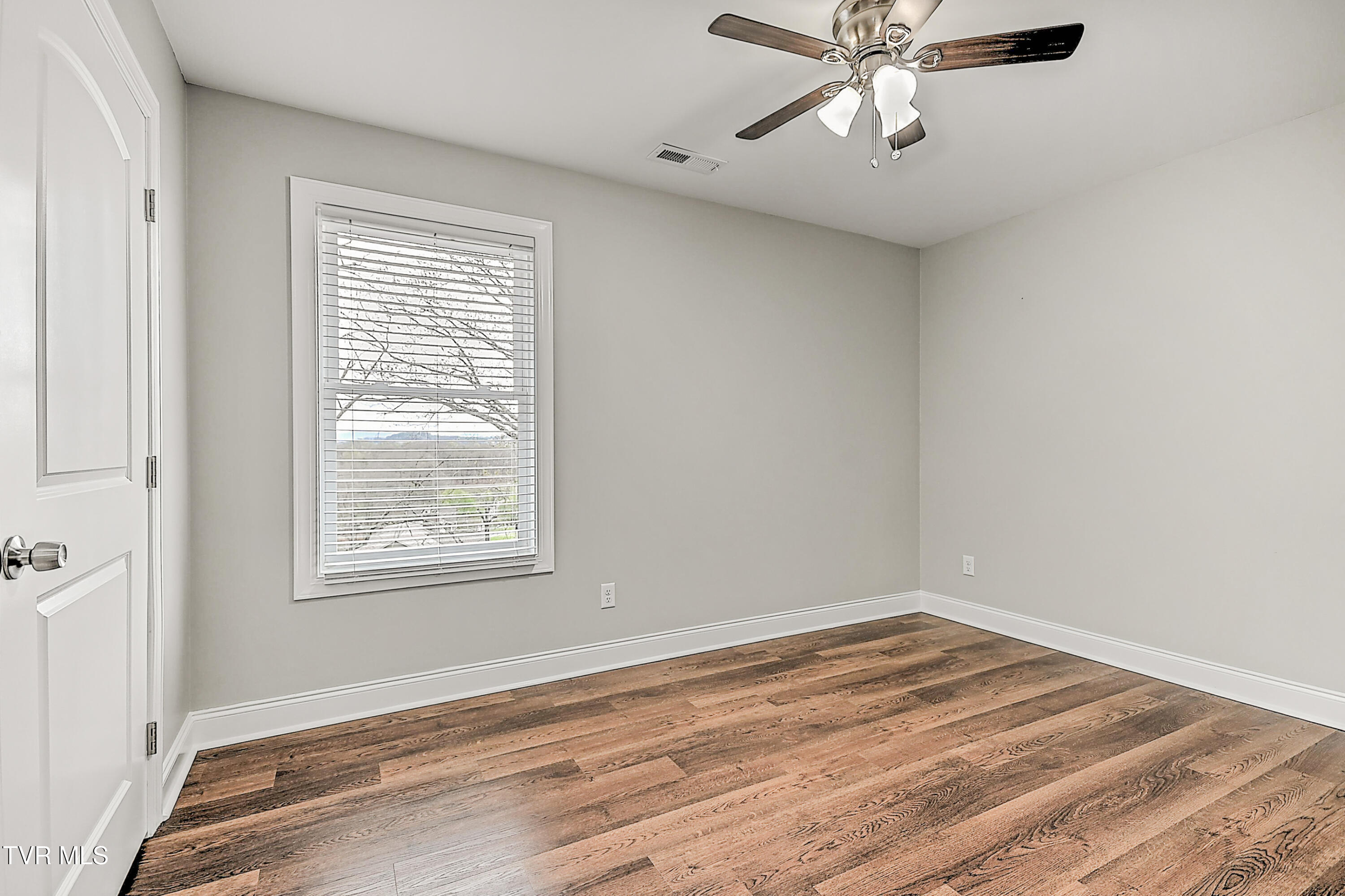 1000 Ambleside Road Kingsport, TN 37660 - Photo 36 of 56 1000 Ambleside JT-29