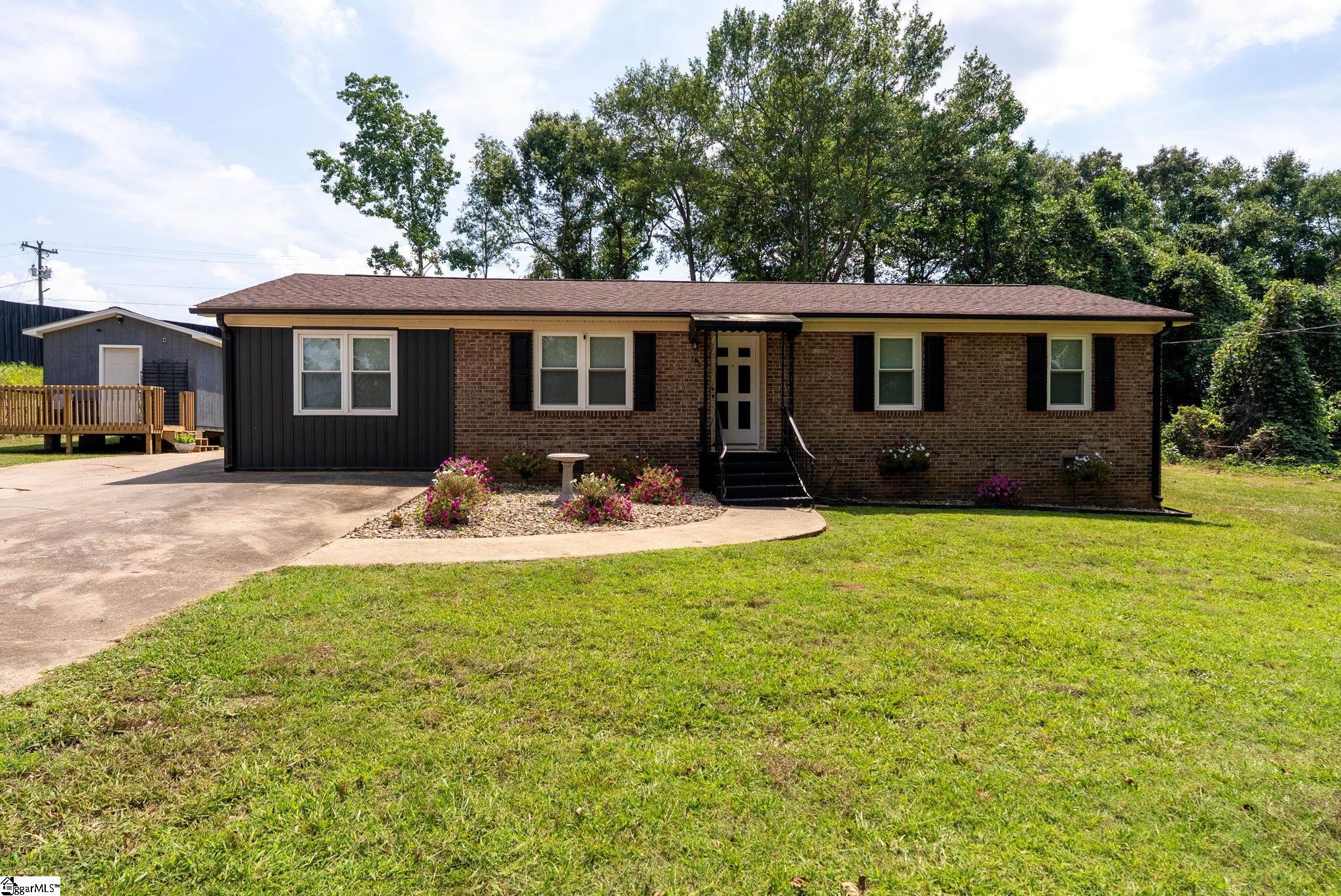 150 Spring Street Wellford, SC 29385 - Photo 13 of 46