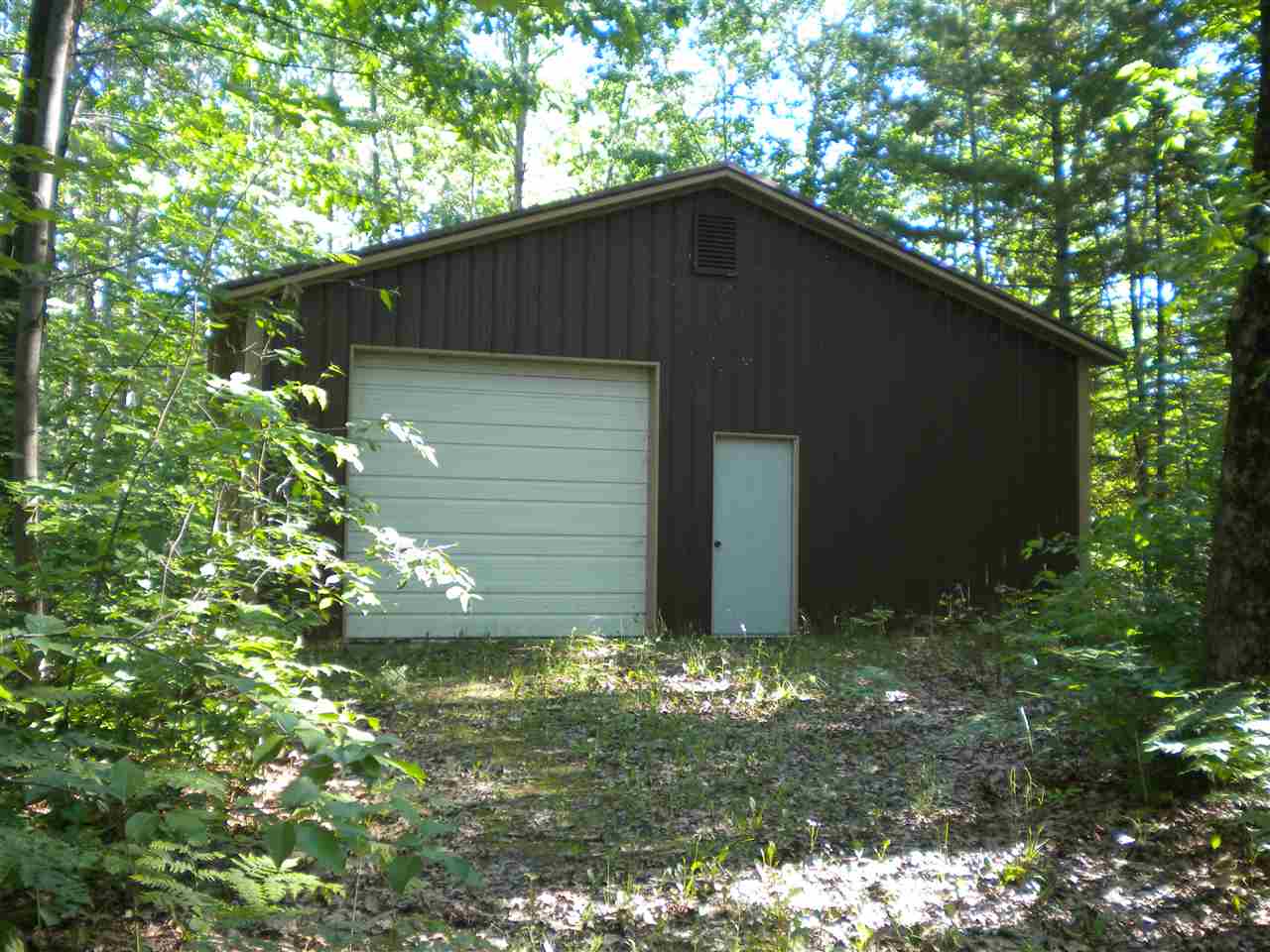 8141 Long Lake Road Hale, MI 48739 - Photo 22 of 90 1819040-21.JPG