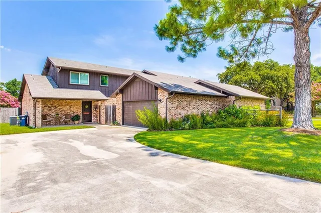 $2,000 | 1728 Stonegate Drive, Denton, TX 76205