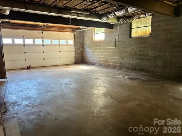 a view of a garage