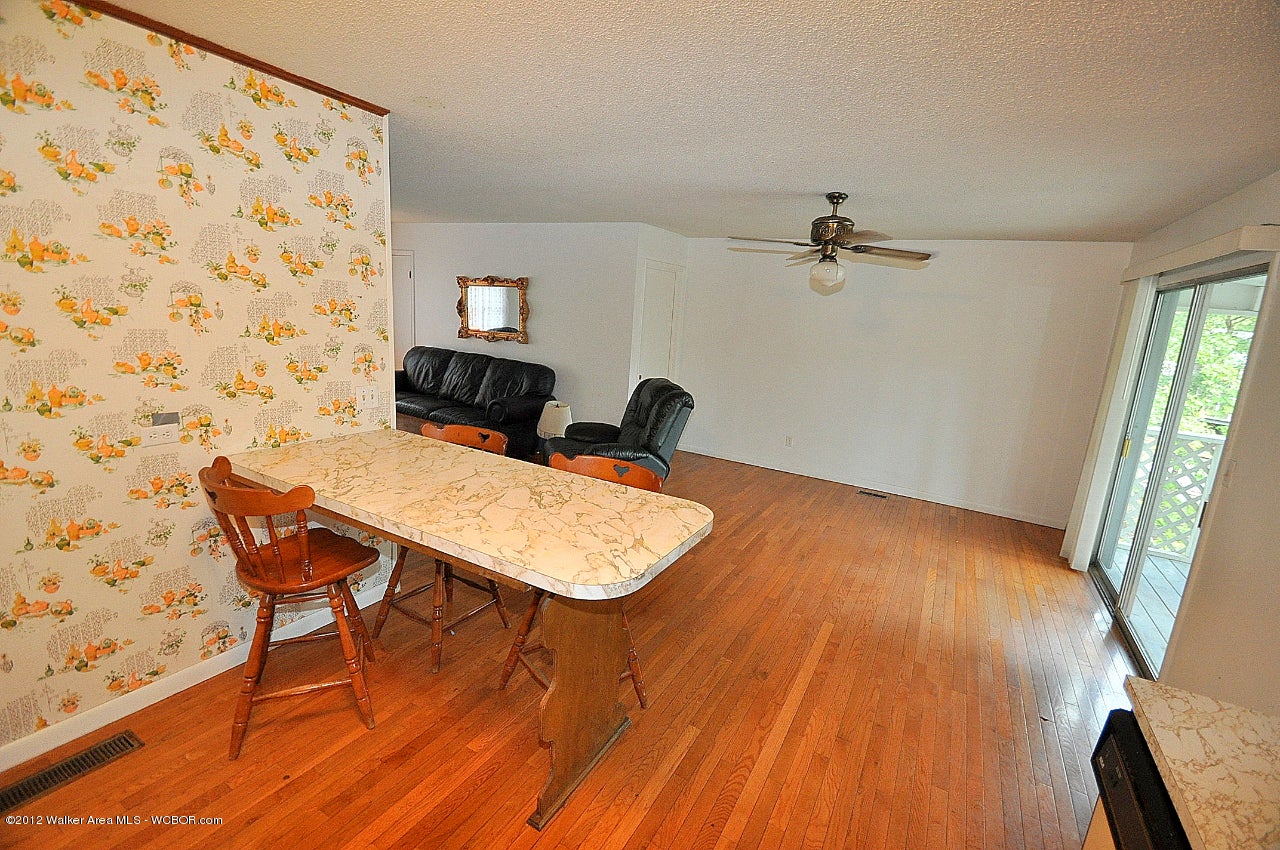 238 Pinedale Shores Road Jasper, AL 35503 - Photo 8 of 15 Gallery Image 8