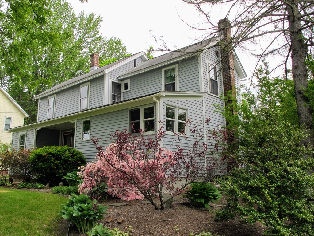 54 Ryan Road Northampton, MA 01062 - Photo 2 of 29