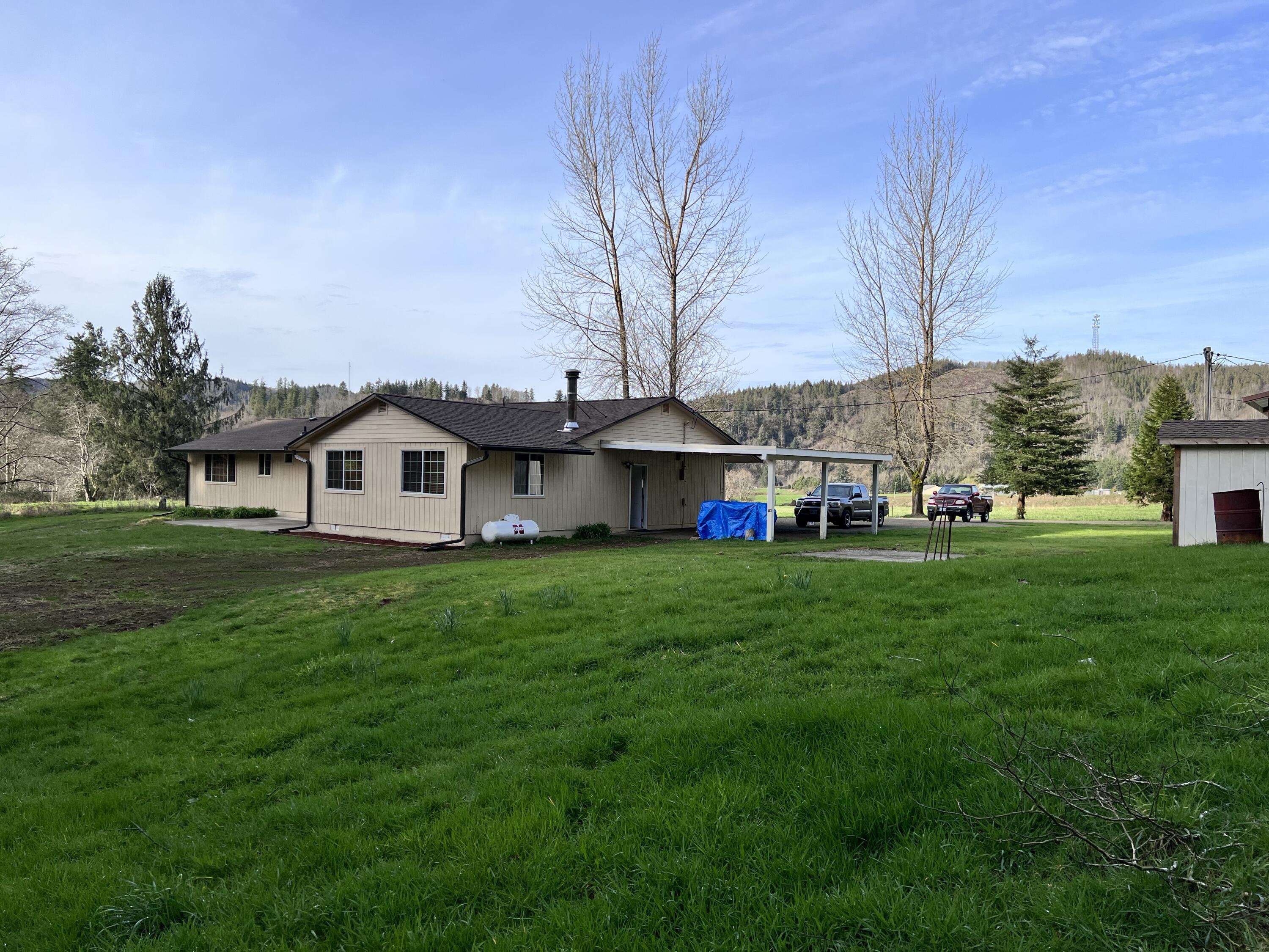 25200 Bixby Road Beaver, OR 97108 - Photo 11 of 34 Yard