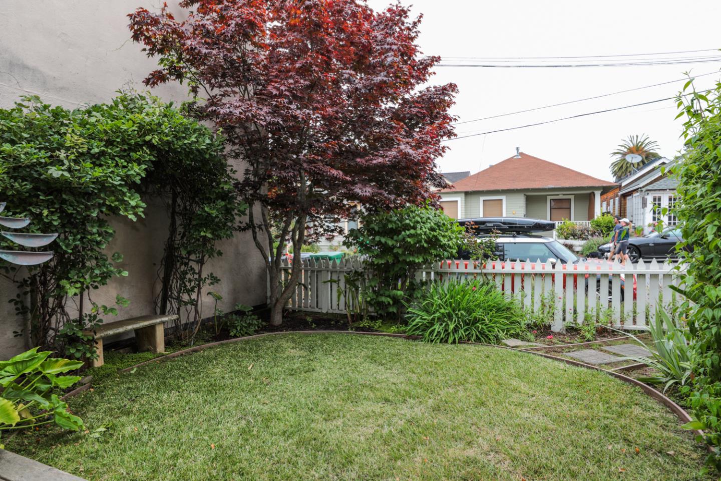 111 Fairview Avenue Capitola, CA 95010 - Photo 28 of 29 a front view of a house with garden
