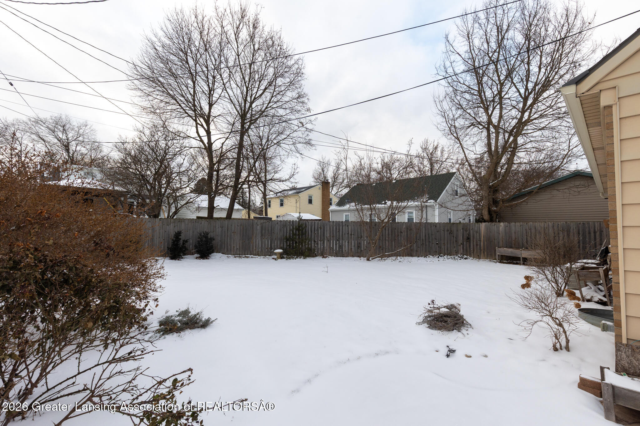 2210 Fairfax Road Lansing, MI 48910 - Photo 25 of 25 2210_Fairfax_KIM-4