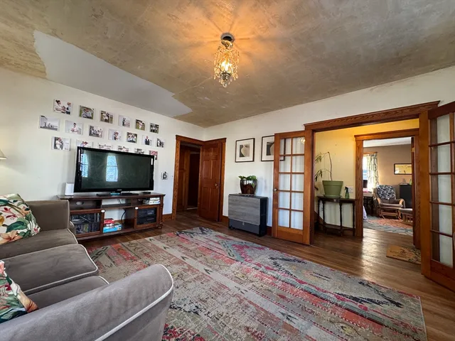 $629,000 | 10 Park Street, Peabody, MA 01960