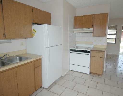 599 West 6th Street Riviera Beach, FL 33404 - Photo 4 of 8 Additional Photo