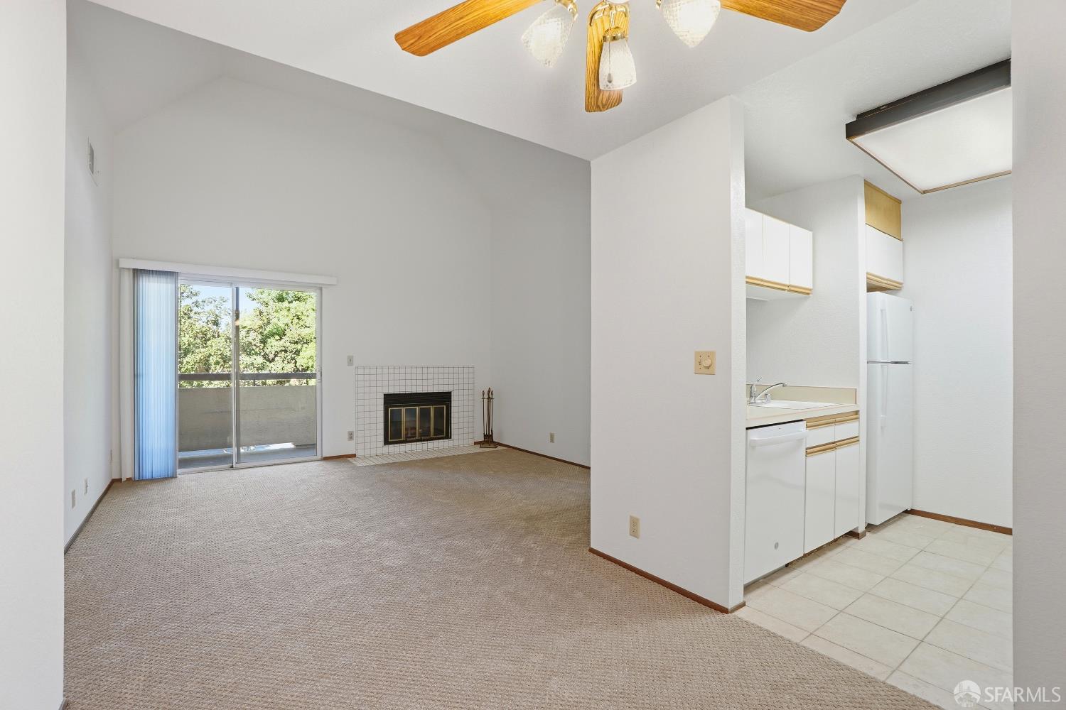 1308 Walden Road, Unit 38 Walnut Creek, CA 94597 - Photo 16 of 39