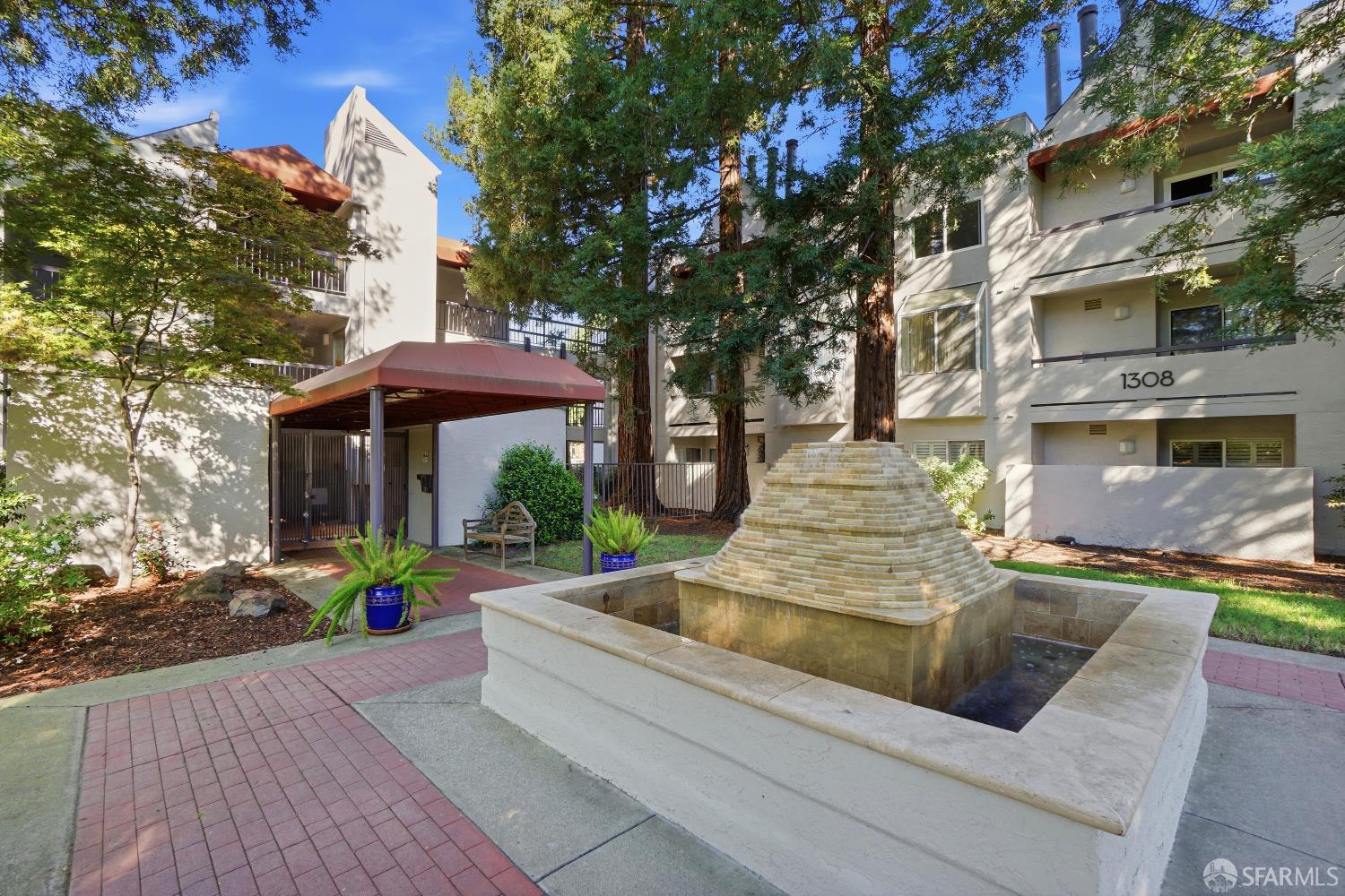 1308 Walden Road, Unit 38 Walnut Creek, CA 94597 - Photo 3 of 39