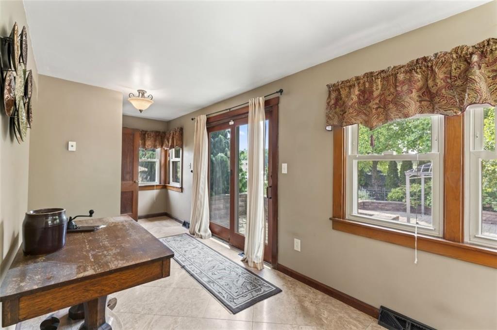 649 Shenango Road Beaver Falls, PA 15010 - Photo 17 of 44