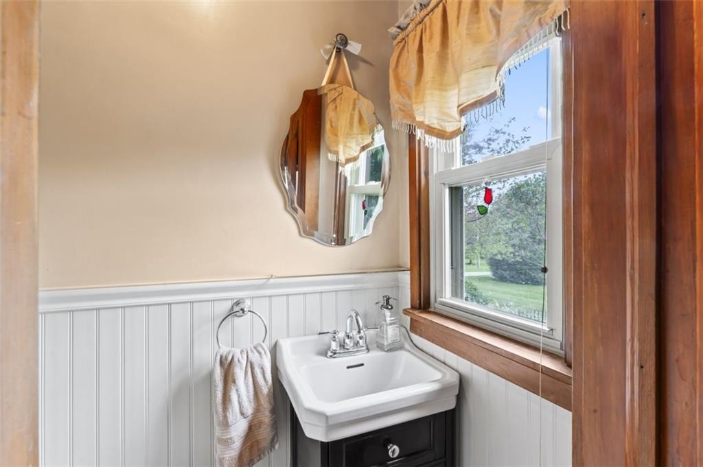 649 Shenango Road Beaver Falls, PA 15010 - Photo 27 of 44 Gallery Image 27