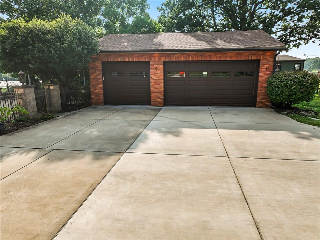 649 Shenango Road Beaver Falls, PA 15010 - Photo 38 of 44