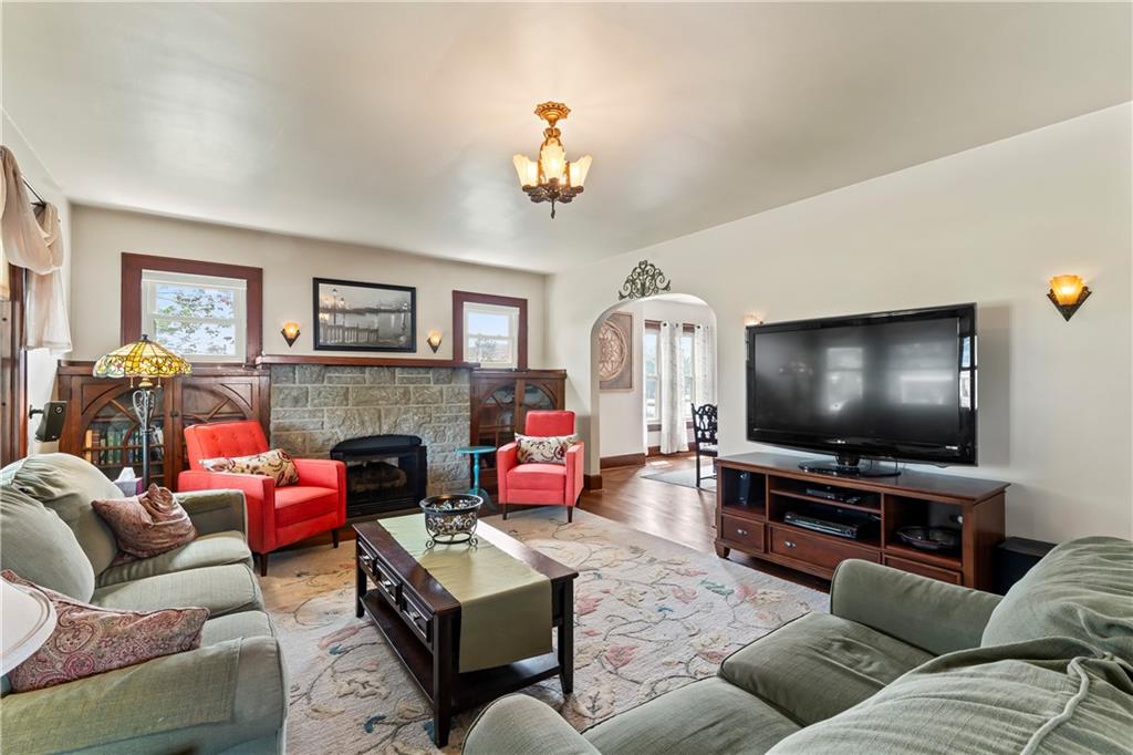 649 Shenango Road Beaver Falls, PA 15010 - Photo 6 of 44 Gallery Image 6