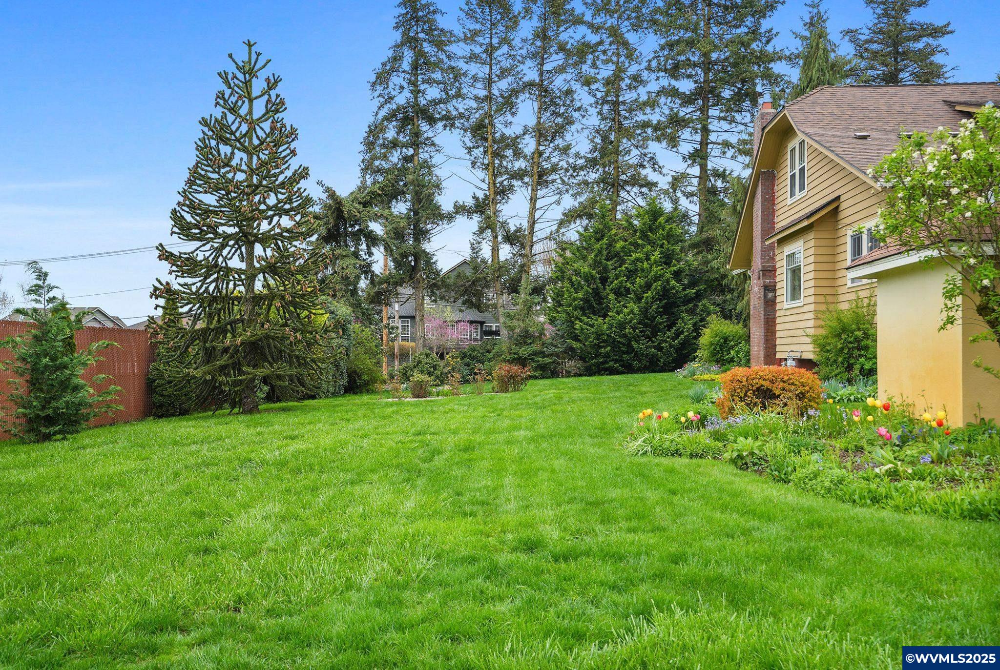 1557 Orchard Heights Road Northwest Salem, OR 97304 - Photo 43 of 48